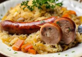 Saucisses et choucroute